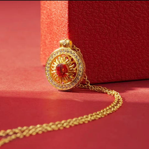 AuraNudge The Everbloom Sunflower Pendant Necklace | Symbol of Hope, Growth & Radiant Positivity | Elegance & Inspiration